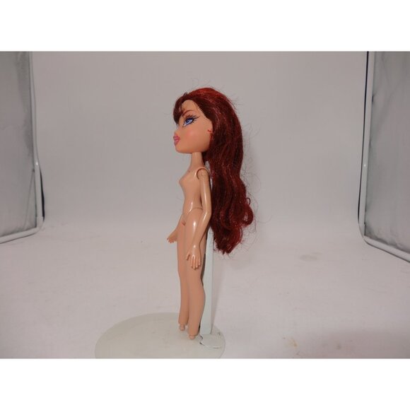 Vintage Bratz Doll Stamped 2001 on Neck and Back Phoebe With Mole and Blue eyes - Picture 4 of 5